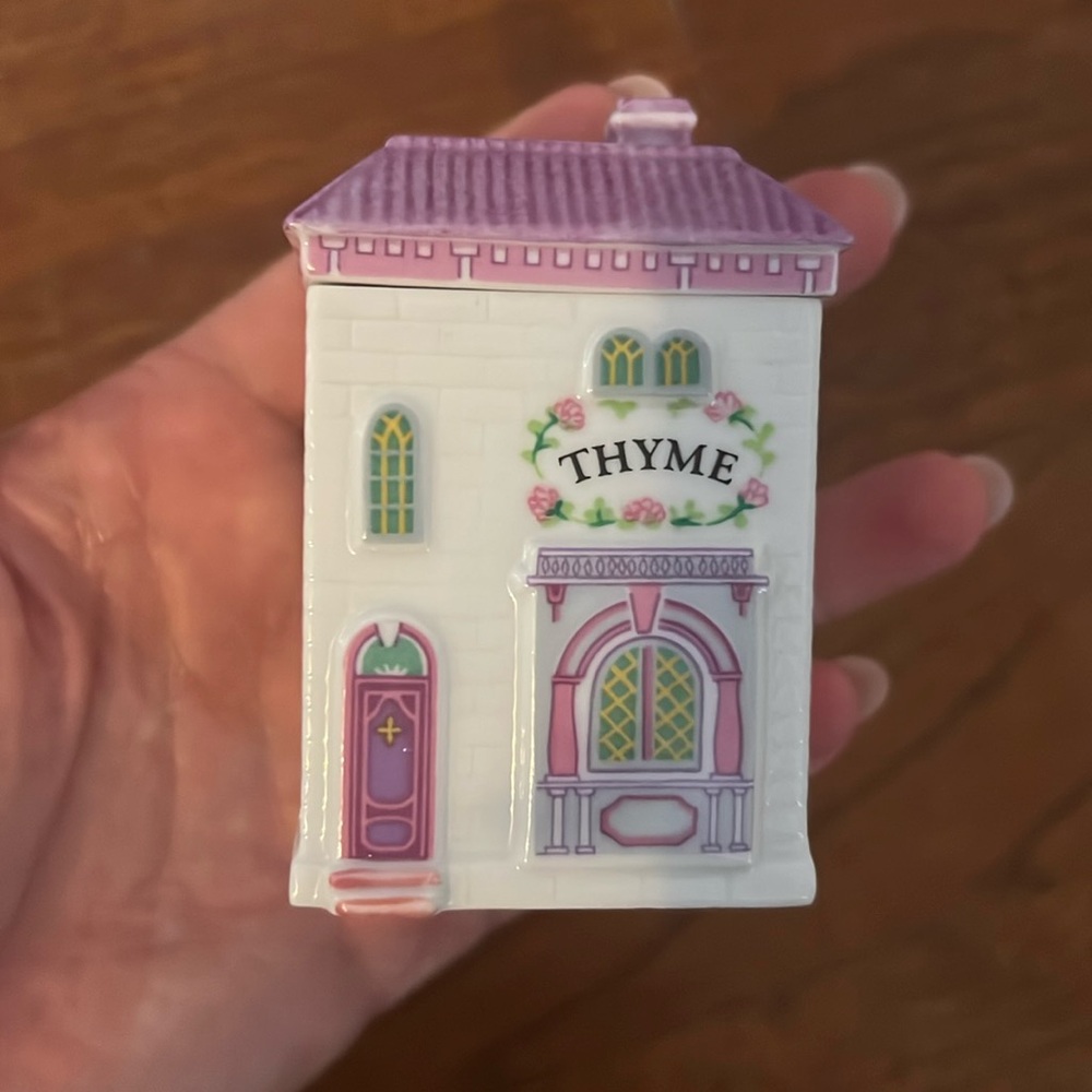 LENOX SPICE VILLAGE Vintage 1989 Thyme Spice Jar Never Used